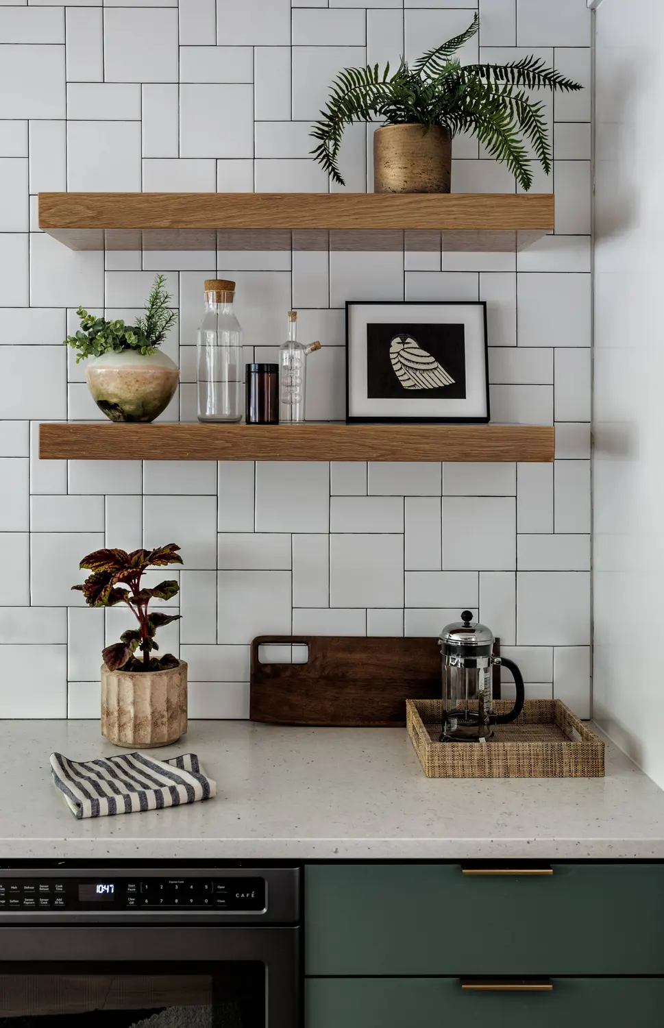 Limestone Living Room — gallery image 2